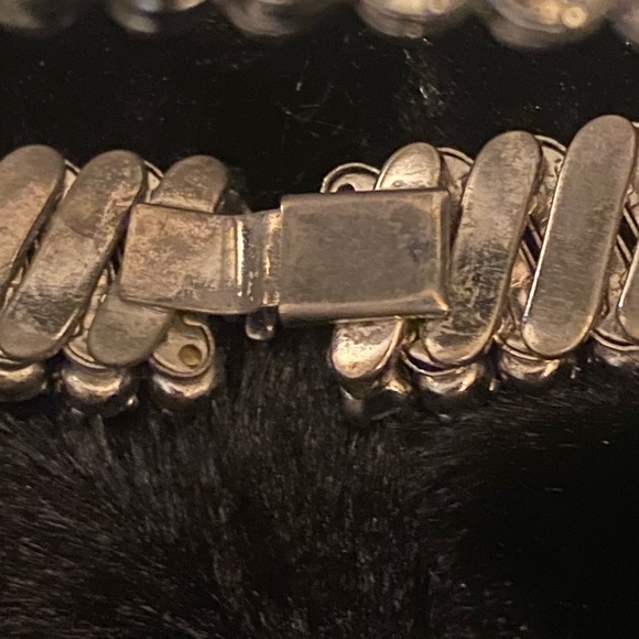 Vintage Light Blue Rhinestone Choker Necklace & Bracelet Set look @ the video - Picture 9 of 17